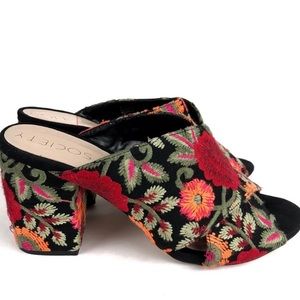 Sole Society luella embroidered criss Cross mules